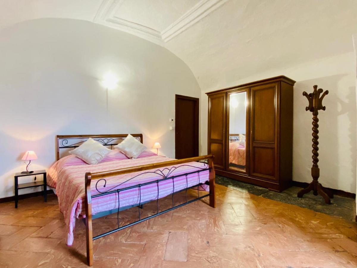 Borgo Camillo Apartment Лено Екстериор снимка